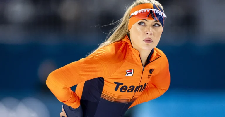 Jutta Leerdam slaat terug na jarenlang commentaar op eyeliner