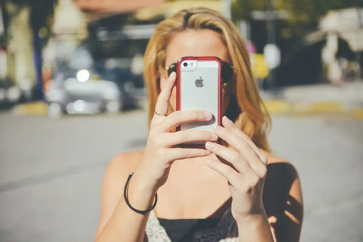 Ontwikkelaars werken aan integratie van spraaktechnologie in een smartphone